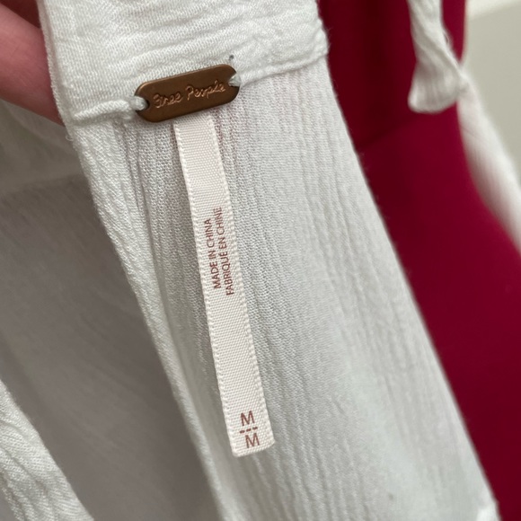 Free People crochet lace halter - size M - Picture 3 of 6